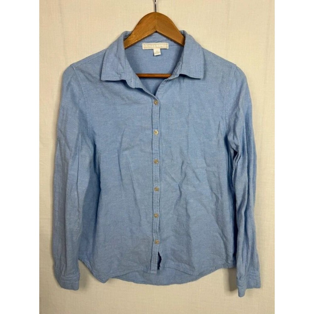Medium linen light blue button-up shirt, Juniper + Lime